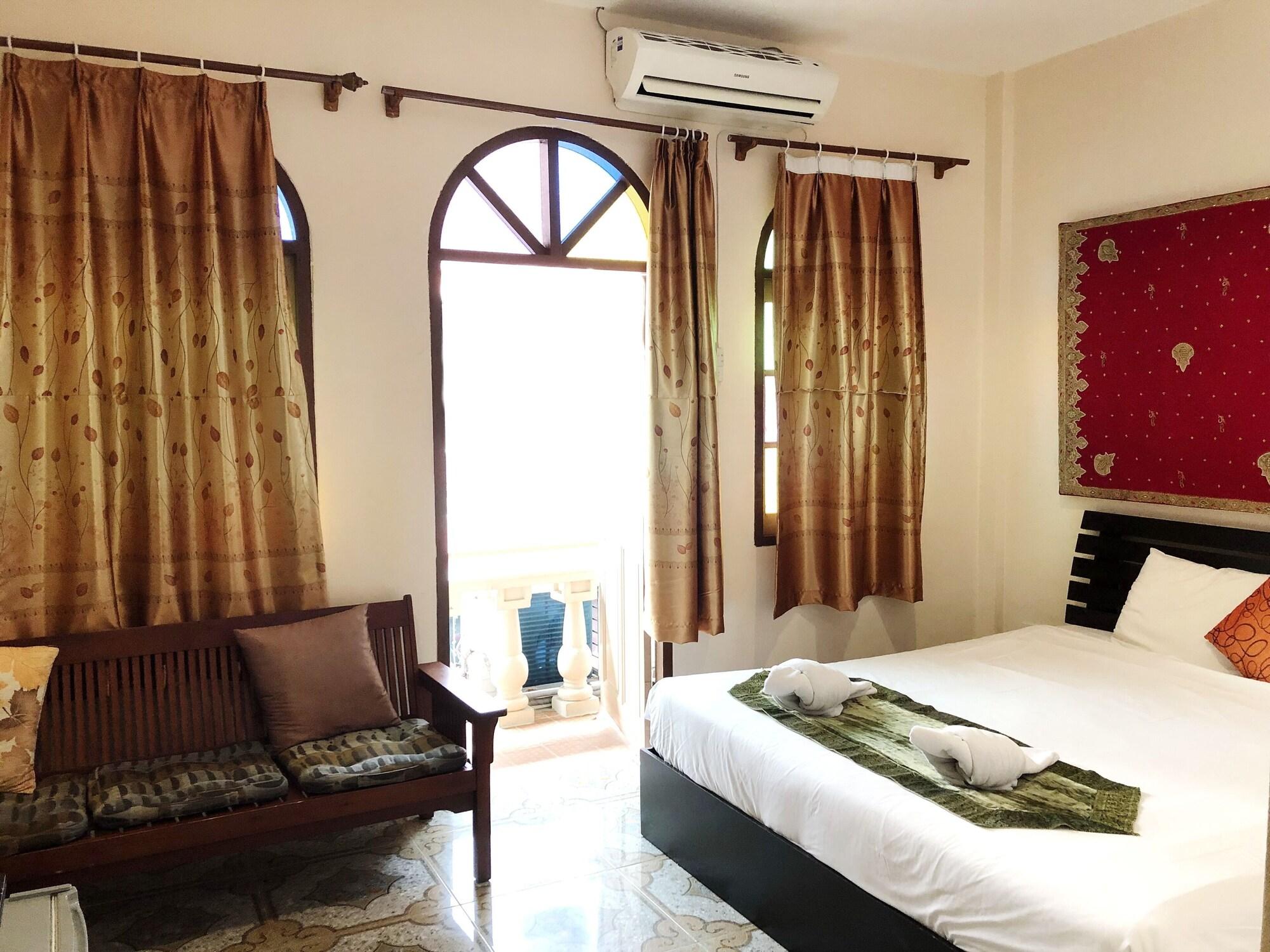 Goldsea Beach Patong Eksteriør billede